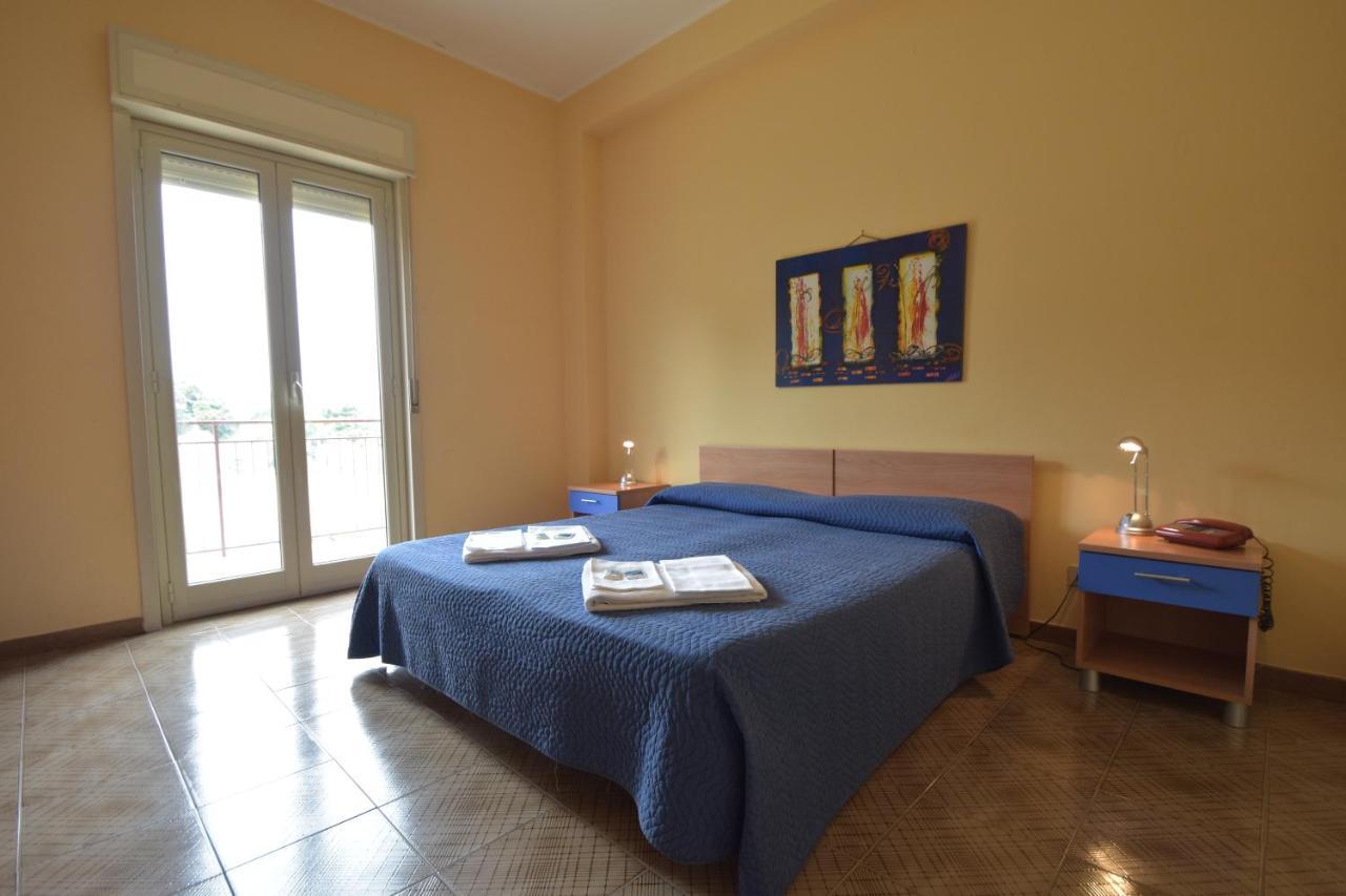 Hotel Dependance La Mouette Termini Imerese Zewnętrze zdjęcie