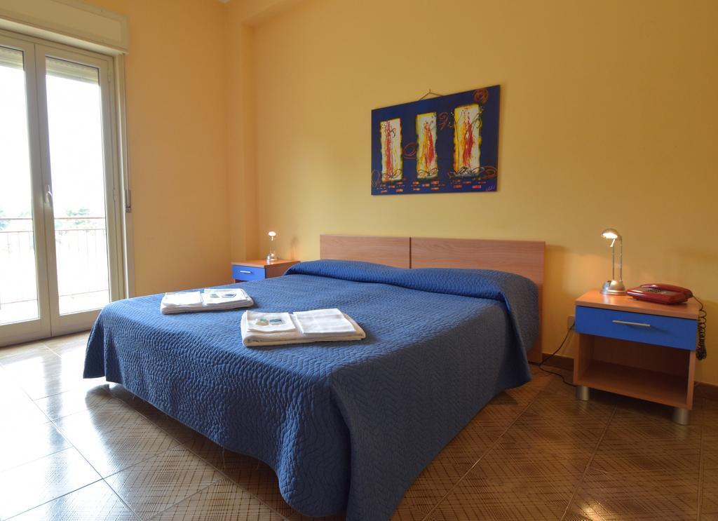 Hotel Dependance La Mouette Termini Imerese Zewnętrze zdjęcie