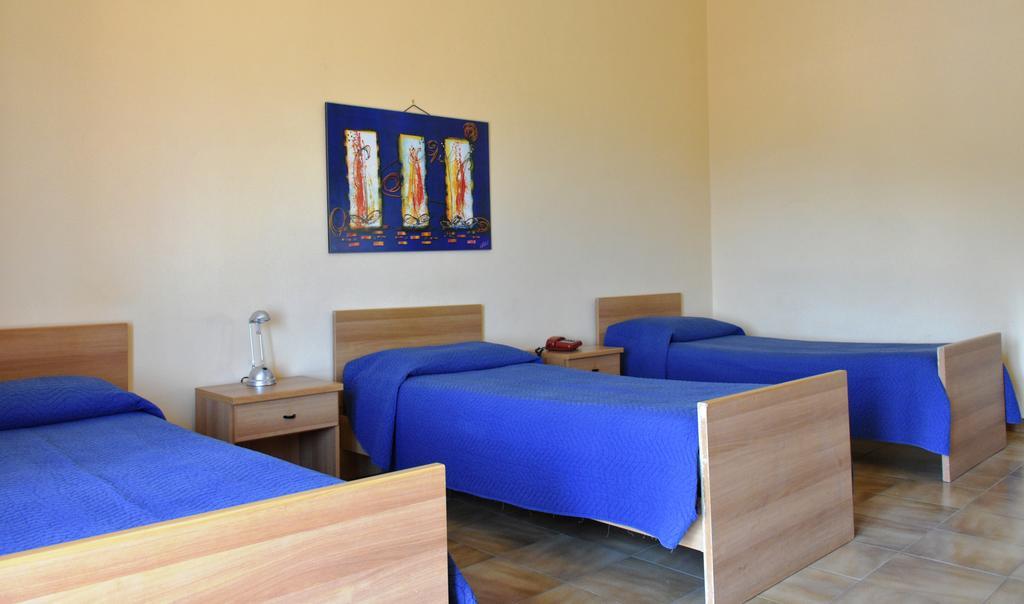 Hotel Dependance La Mouette Termini Imerese Zewnętrze zdjęcie