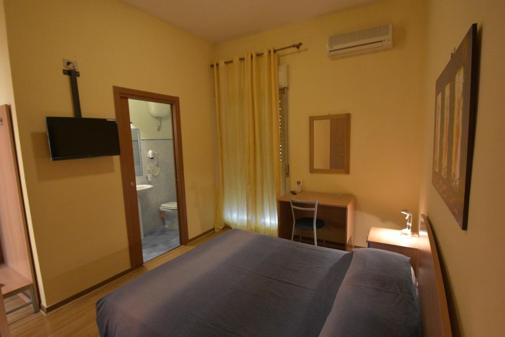 Hotel Dependance La Mouette Termini Imerese Zewnętrze zdjęcie
